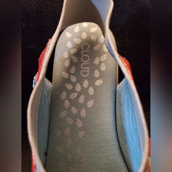 Red Cloud sling-back sandal size 39 almost new condition!! - Picture 4 of 6